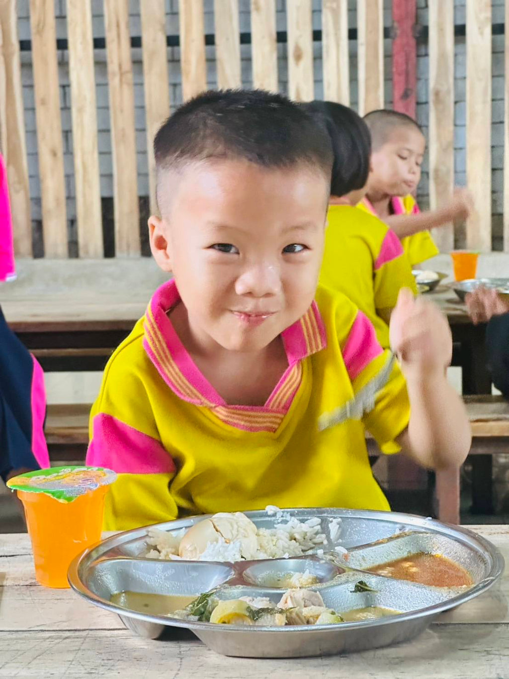 Feed Children 👉  $1 = 1 Meal | YES2KEF™