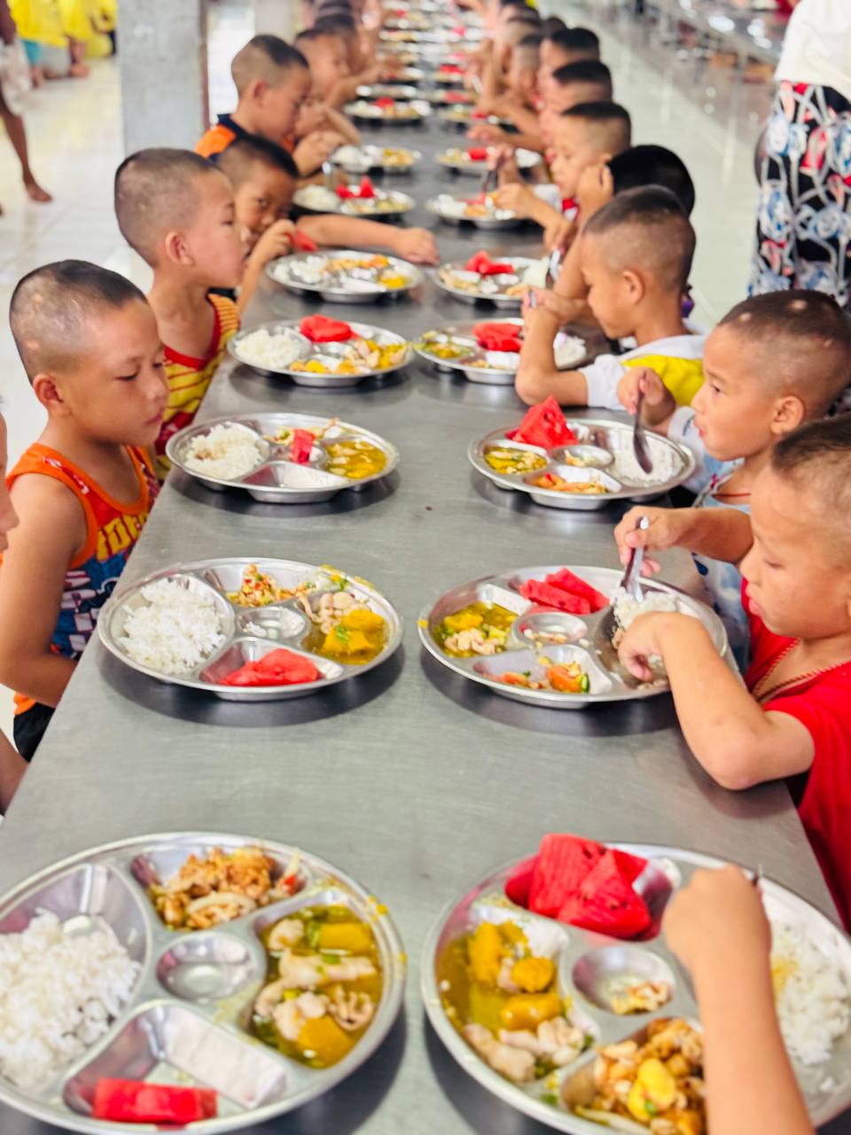 Feed Children 👉  $1 = 1 Meal | YES2KEF™