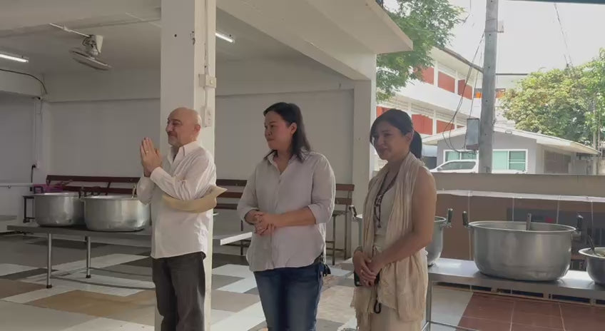 Sponsor the Dinner. Feed 1,000+ Children