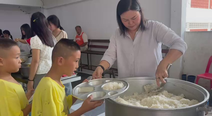 Feed Children 👉  $1 = 1 Meal | YES2KEF™